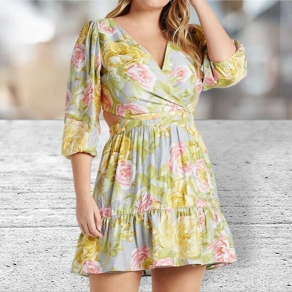 Express Floral Tie Back 3/4 Sleeve Dress - Picture 2 of 5